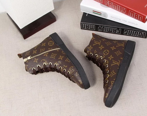 LV Casual shoes Women--002